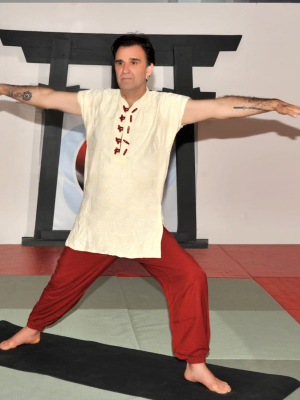 yoga yasam tarzi holistik saglik beslenme ve gunluk aliskanliklar